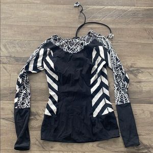 Lululemon rash guard